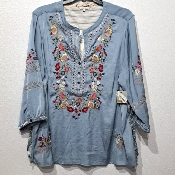 John Mark Scarf Print Back Embroidered Henley Neck 3/4 Cuff Sleeve Butto… - Picture 3 of 11